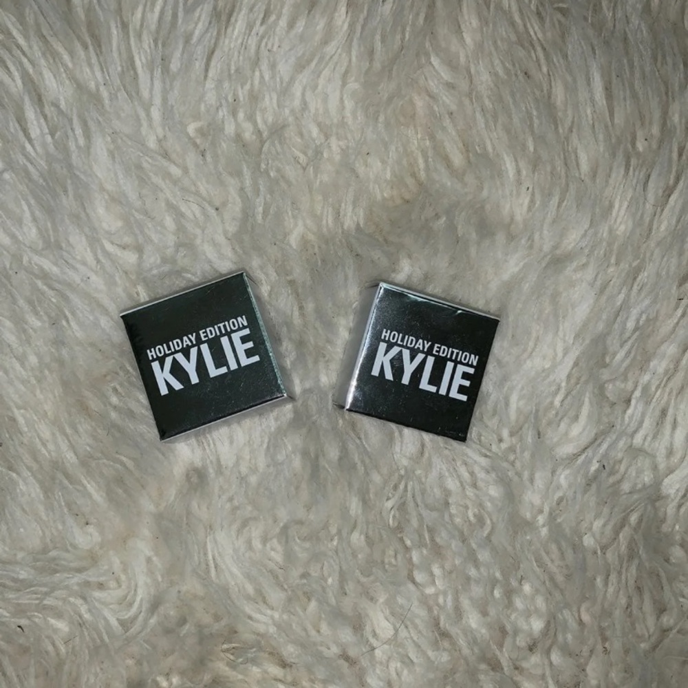 Kylie Cosmetics camo Cream Shadows Brand New!